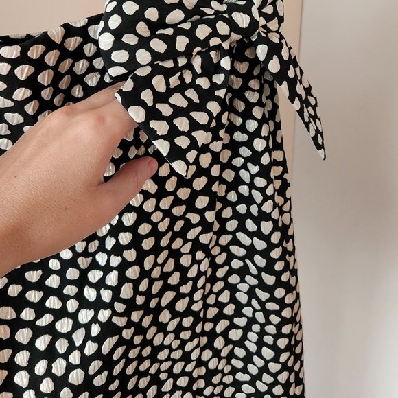 Metallic Polka Dot Jaquard Skirt - Picture 3 of 9